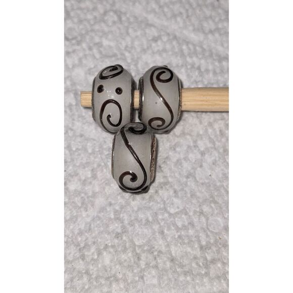 NEW SET OF 3 PANDORA MURANO TRANSCULENT WHITE W/SWIRLS & DOTS - REALLY CUTE - Picture 2 of 3